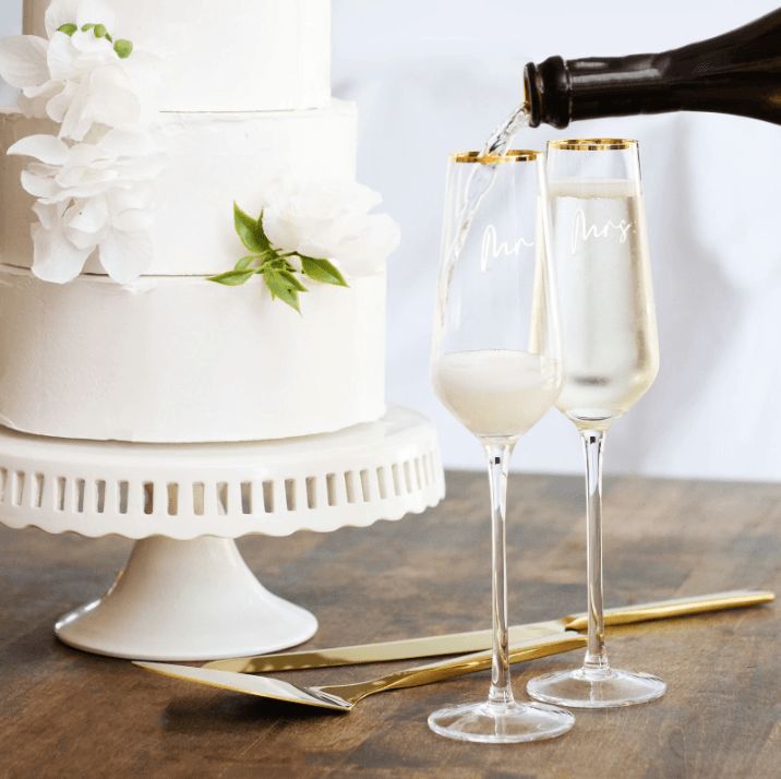 5-fun-wedding-gift-ideas-every-couple-will-love