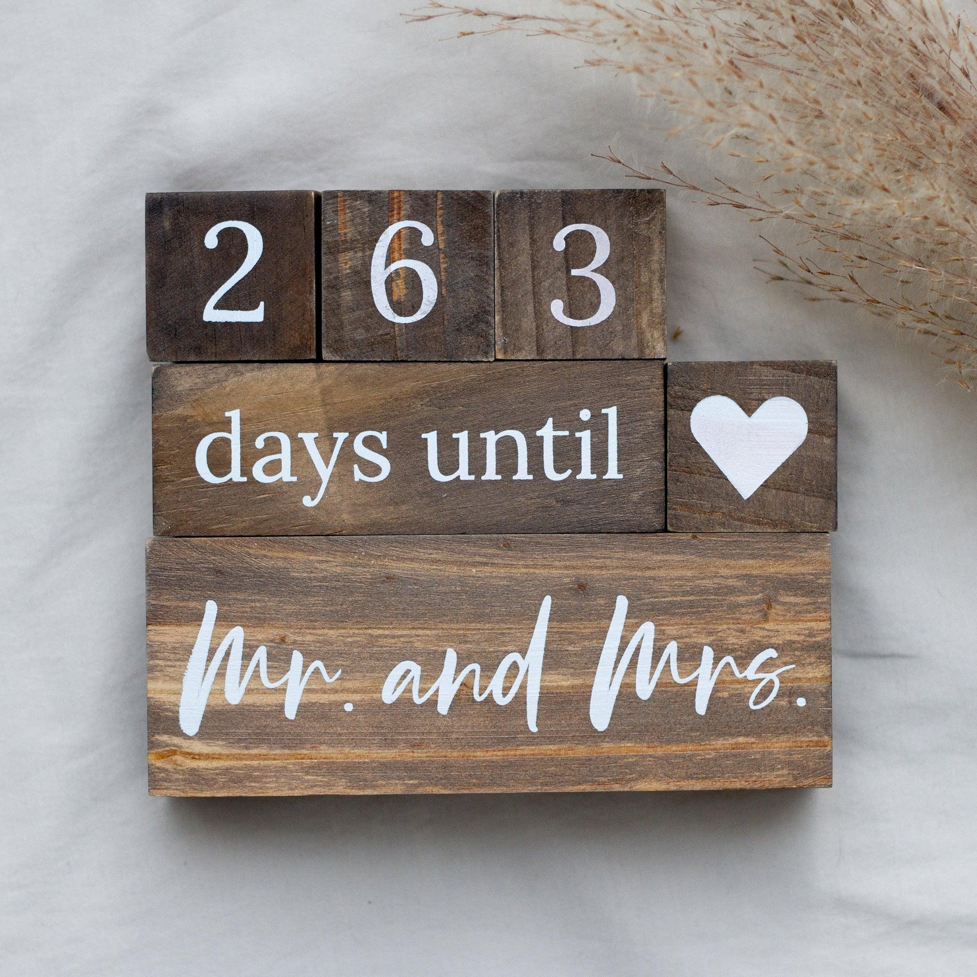 Mr & Mrs Wedding Countdown Blocks - JAHomesUS