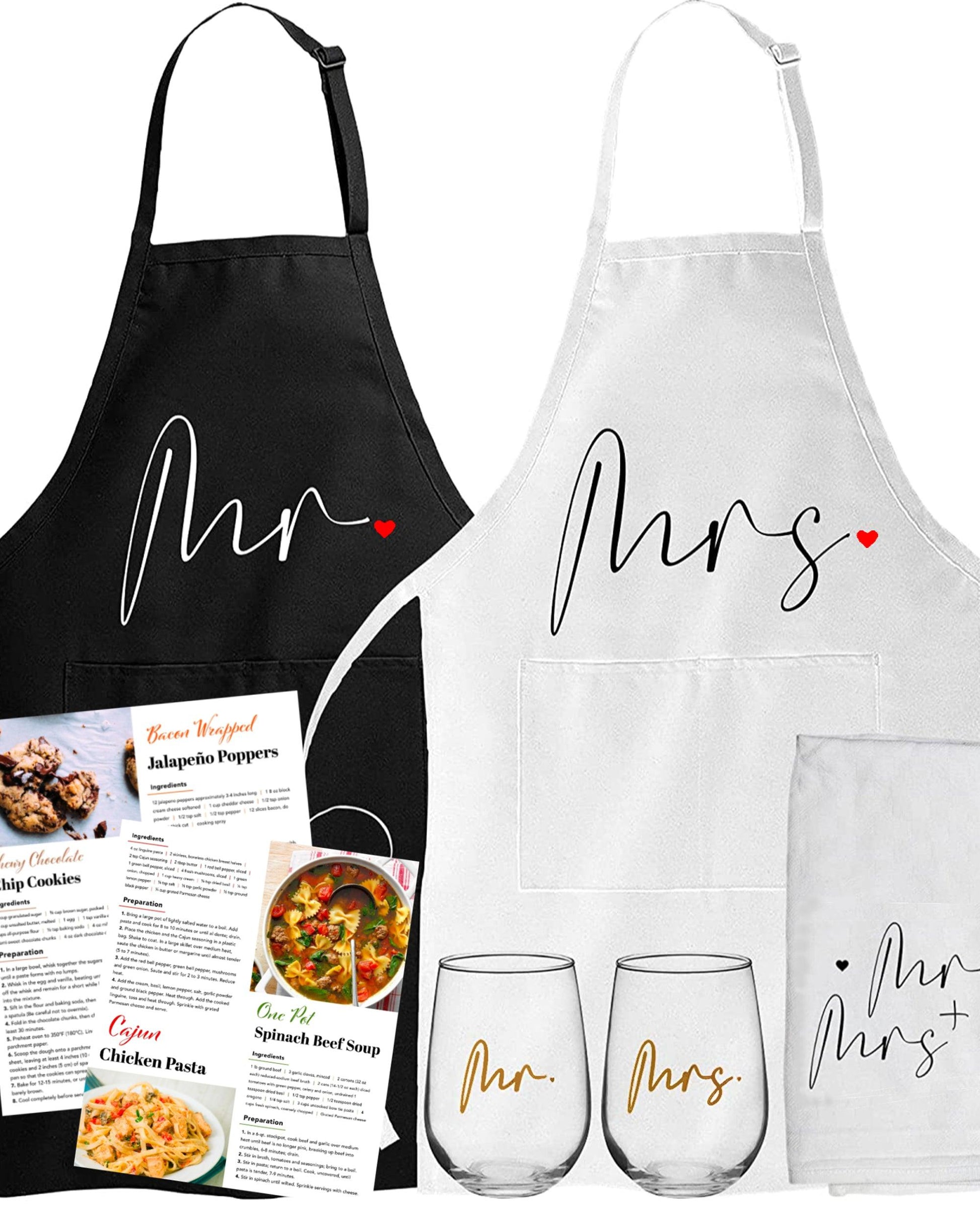 Mr and Mrs Aprons for Couples Gifts - Anniversary, Bridal Shower, Wedding,  Engagement gifts for Couples, Christmas Gifts for Couple, His and Her